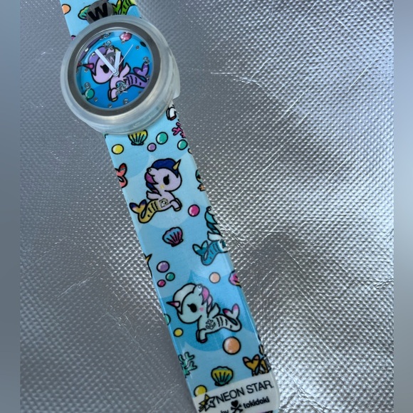 Tokidoki Neon Star Mermicornio Watchitude watch snap bracelet band + freebies - Picture 2 of 5